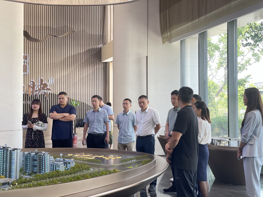 1691741987472197.jpg 202308110010.jpg